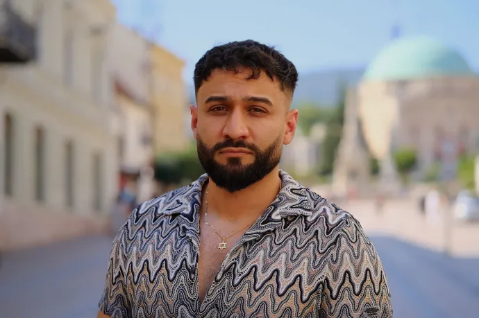 Buzás-Hábel Géza, a Diverse Youth Network vezetője – Fotó: Gűth Ervin / Telex