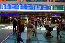 Hamarosan nem kell külön díjat fizetni a kézipoggyászért, ha az unión belül utazunk