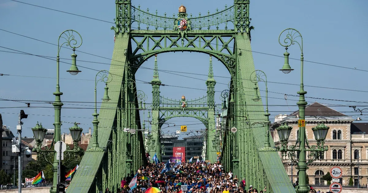 Tüntetést jelentett be a Mi Hazánk a Pride idejére, az összes budapesti hidat is lefoglalnák