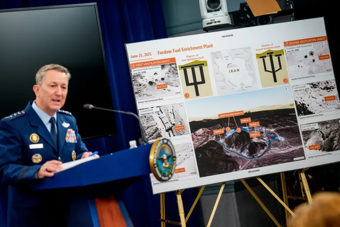 Dan Caine, a vezérkari főnökök egyesített bizottságának elnöke a Pentagonban tartott sajtótájékoztatón a virginiai Arlingtonban, 2025. június 26-án – Fotó: Andrew Harnik / Getty Images