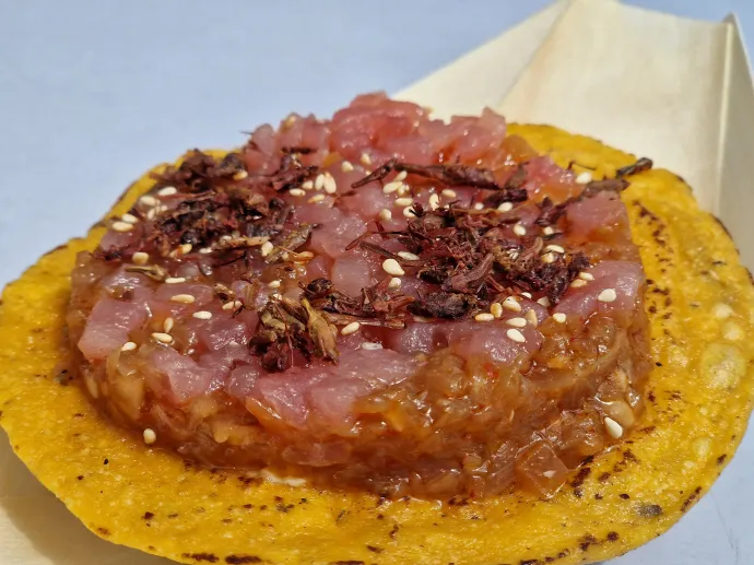 Tonhalas tostada tücskökkel, a Hija de Sanchezből – Fotó: Ács Bori / Telex