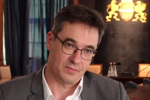 Karácsony Gergely: Érdekes, hogy a rendőrség szerint neonácik tüntethetnek, de szabadságszerető emberek nem