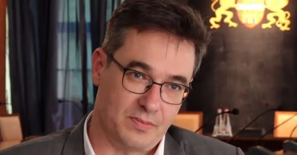 Karácsony Gergely: Érdekes, hogy a rendőrség szerint neonácik tüntethetnek, de szabadságszerető emberek nem