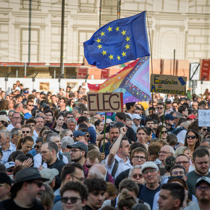 Bárki is alakít kormányt jövőre, rendkívül nehéz dolga lesz az uniós pénzekkel