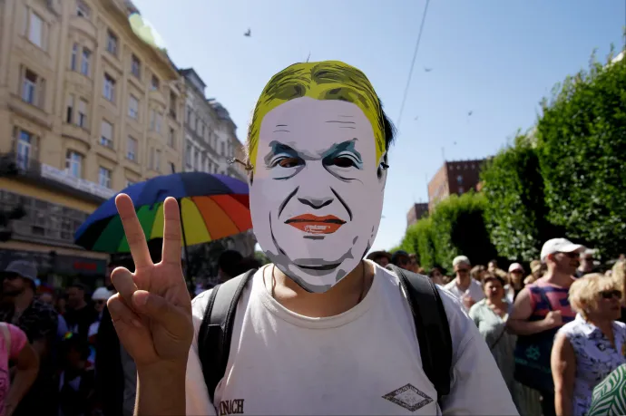A nemzetközi sajtó nagy része vezető hírként számolt be a betiltott Budapest Pride-ról