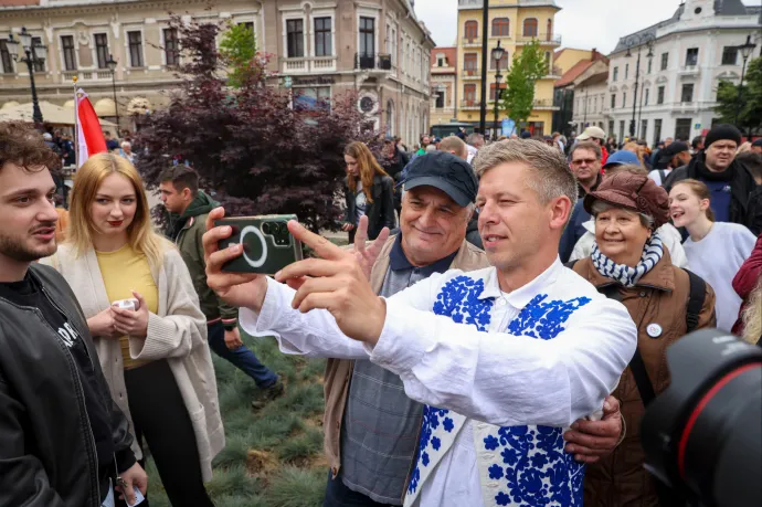 21 Kutatóközpont: Tovább nőtt a Tisza Párt előnye, a 65 év felettiek között még mindig tarol a Fidesz