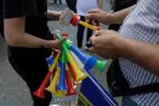 Sztrájkkal fenyegetnek a szakszervezetek, ha nem ül velük tárgyalóasztalhoz a kormányfő