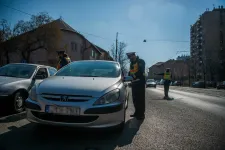 Hamarosan sokkal nehezebb lesz megúszni a bírságot, ha valaki nem köti be a biztonsági övet az autóban