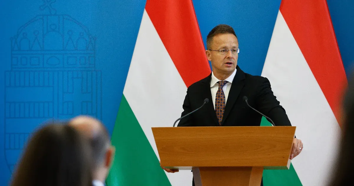 Szijjártó Péter: Magyarországon a szerelem tényleg szabad, mindenki azt szerethet, akit akar
