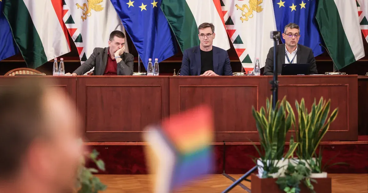Elkezdődött a Fővárosi Közgyűlés, eldől, hogy lesz-e költségvetése holnaptól Budapestnek