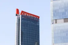 A hőség miatt rogyhatott meg a Generali-felirat Milánó egyik legnagyobb felhőkarcolójának tetején