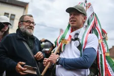 21 Kutatóközpont: Még Fidesz-szavazók között is vannak, akik elgondolkoznak, hogy átszavazzanak a Tiszára
