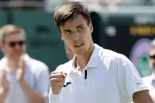 Marozsán Fábián sima győzelemmel kezdte a wimbledoni teniszbajnokságot