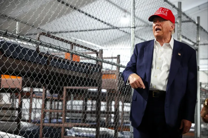 Trump azzal adta át az Aligátor Alcatraz börtönt, hogy a bevándorlóknak majd cikkcakkban kell futniuk