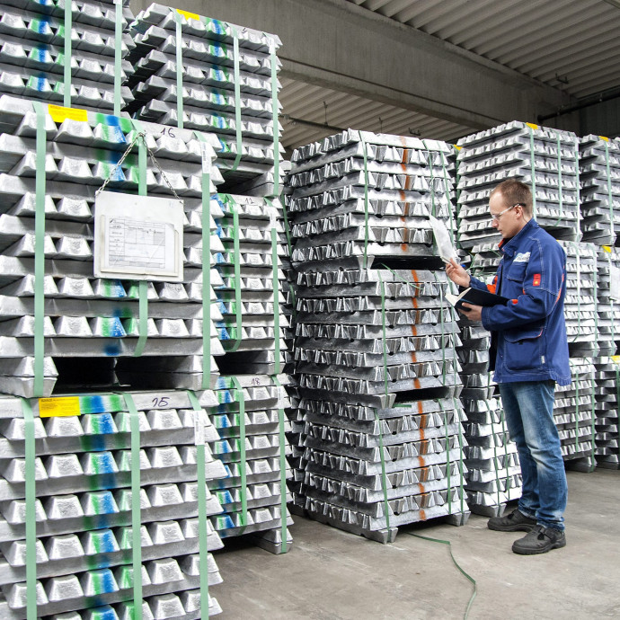 Trump vámjaival küzd a győri autóipari cég, ahol sztrájkra készülnek a dolgozók