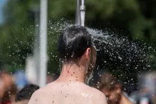Ma még csak befűtenek, csütörtöktől jön a pusztító hőség