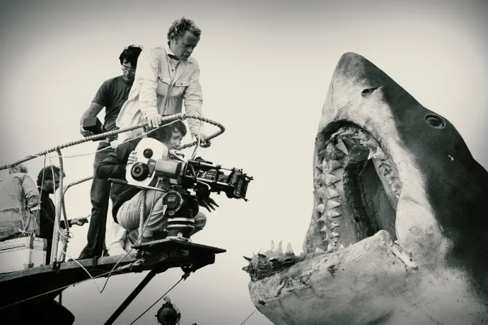 Steven Spielberg, A cápa rendezője a kamera mögött – Forrás: Universal Studios Licensing LLC