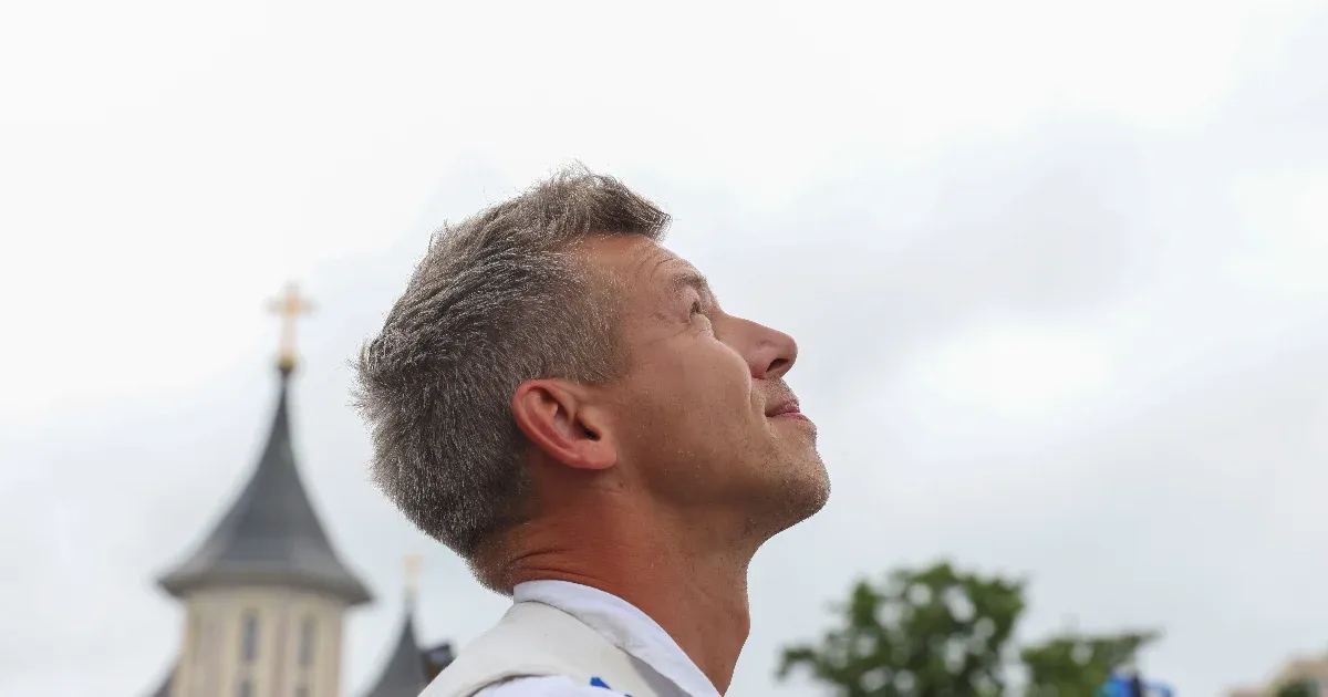 Soha nem más pártok szavazóival van a probléma, reagálta Magyar Péter Azahriah véglényezésére