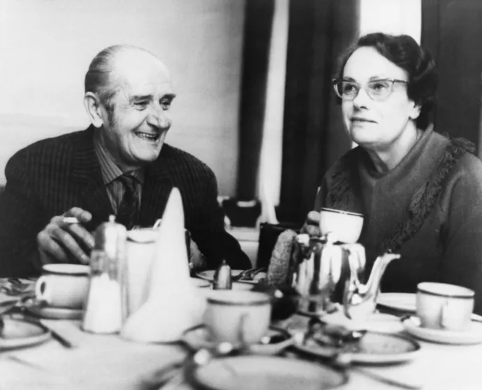 Harry Houghton és Ethel Gee közös reggelije szabadulásuk után, 1970-ben – Fotó: Bettmann / Getty Images