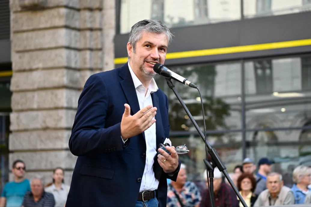 Kövér László 800 ezer forintra büntette Hadházyt, mert a képviselő nem vett részt egy parlamenti szavazáson