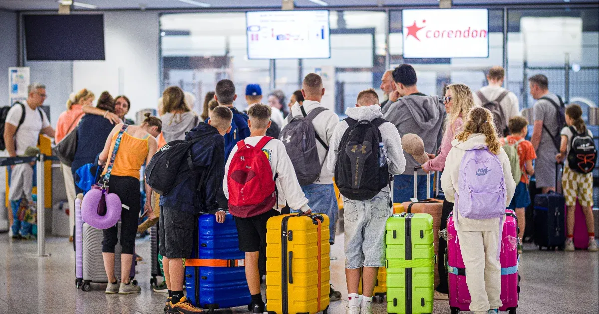 Öt centivel növeli az ingyenesen felvihető kézipoggyászok méretét a Ryanair