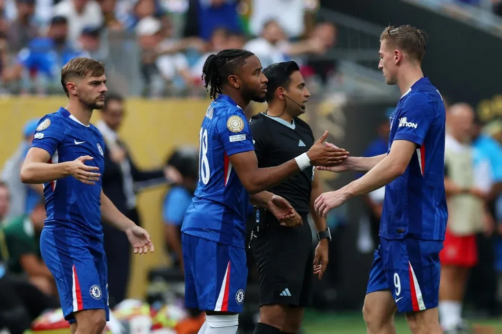 Pénzügyi szabálytalanságok miatt megbüntette az UEFA a Chelsea-t és a Barcelonát
