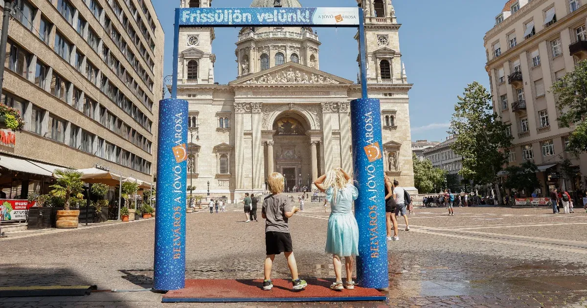 Szombaton brutális UV-sugárzás, vasárnap kánikula lesz, de hétfőre jön az enyhülés
