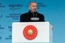 Lecsapott Erdoğan rendszere: újabb három ellenzéki polgármestert vettek őrizetbe