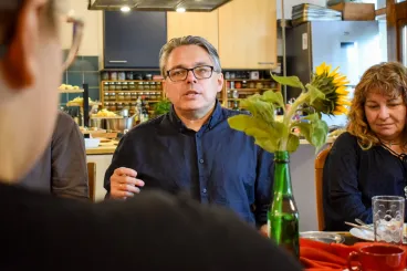 A főzésben is őszinte vagyok, és a könyveim is azok – Dragomán Györggyel reggeliztünk a Chef's Home-ban