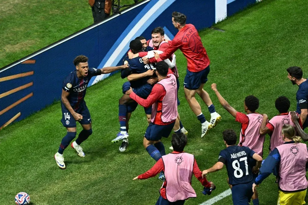 A PSG a meccs végén 9 emberrel, 2-0-ra győzte le a Bayern Münchent a klub-vb-n