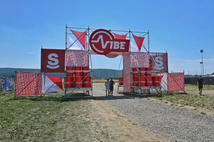 A VIBE Fesztivál idei főszponzora a Superbet szerencsejáték-cég volt – a szervezők szerint ez rendben van