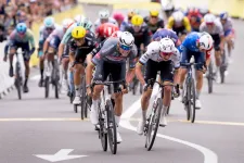 Tour de France: Van der Poel hajrájával még a két legnagyobb favorit sem tudott mit kezdeni
