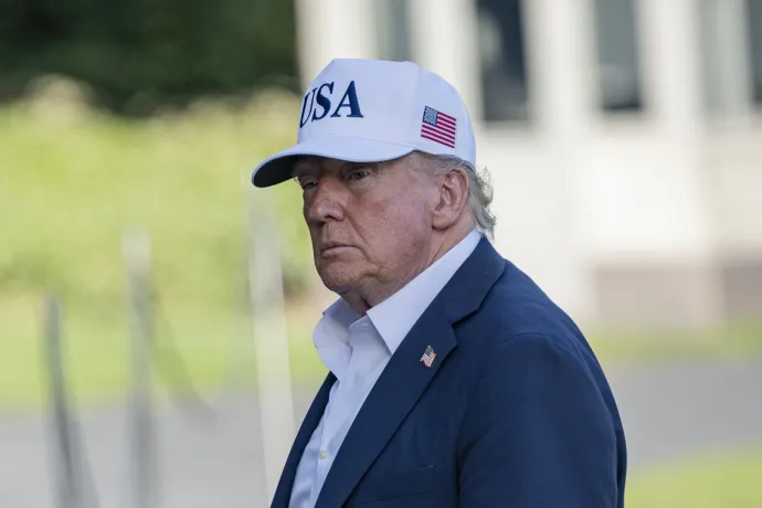 Donald Trump nevetségesnek tartja, hogy Elon Musk új pártot alapítana