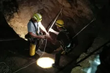Érceket akart gyűjteni két férfi a Börzsönyben, egyiküket a hegyimentők húzták ki a lezárt bányából