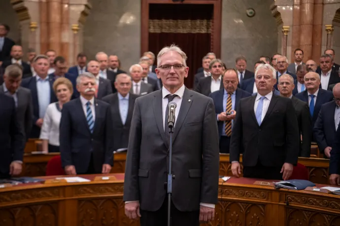 Az Alkotmánybíróság előző elnökét jelölte új ombudsmannak Sulyok Tamás