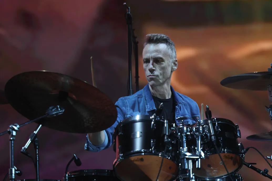 Kilép a zenekarból a Pearl Jam dobosa, Matt Cameron