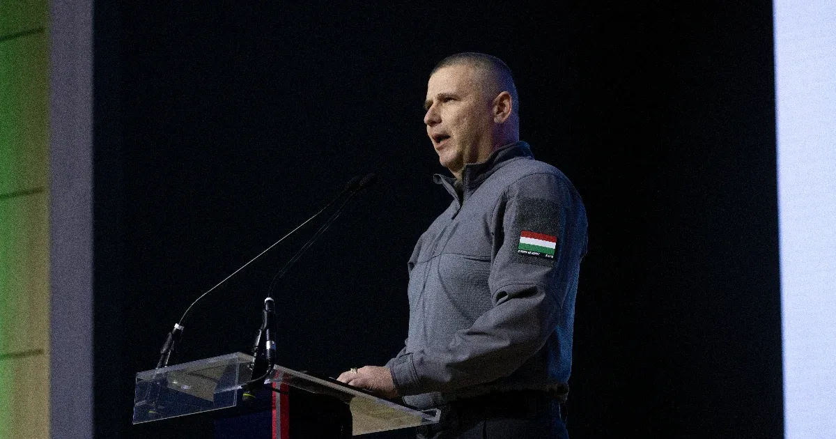 Tisza Párt: Ruszin-Szendi Romulusz nem tudta, hogy mennyibe került a szolgálati ingatlanján a felújítás