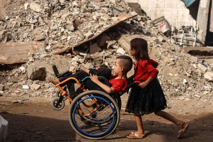 Az izraeli védelmi miniszter bejelentette, a hadsereg 600 ezer palesztint terel egy „humanitárius városba”