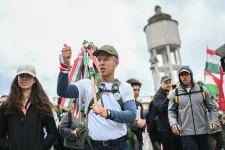 Tiszta Hang néven országos újságot indít a Tisza