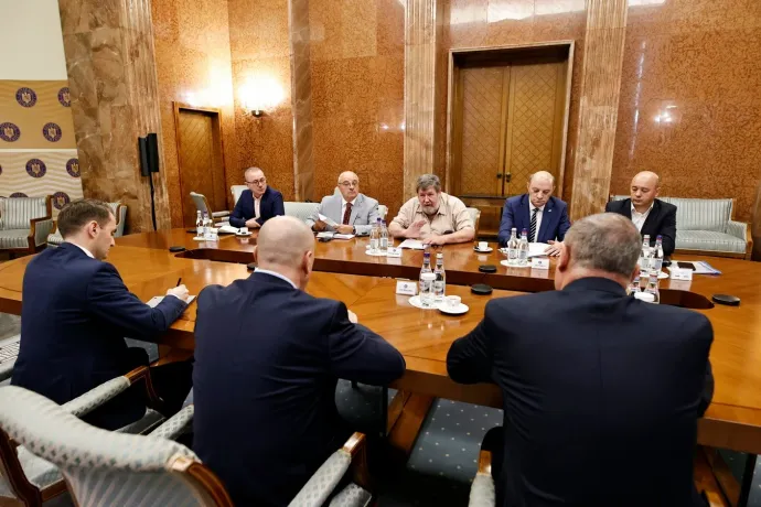 Csütörtökön a pénzügyhöz, pénteken a környezetvédelemhez vonulnak a szakszervezetek