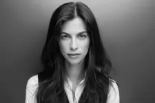 Magával ragadó verssé alakítottuk át Szentkirályi Alexandra Karácsonyt vádló Facebook-posztját