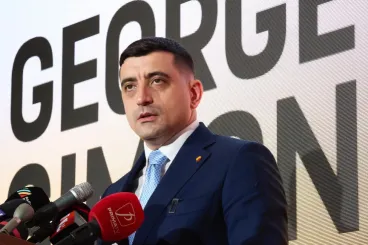 Bizalmatlansági indítványt nyújtott be a kormány ellen az AUR