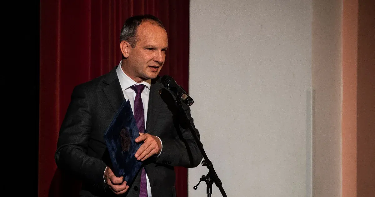 Lemondott Kiskunfélegyháza polgármestere, az üzleti életben folytatja