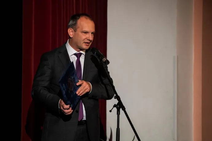 Lemondott Kiskunfélegyháza polgármestere, az üzleti életben folytatja