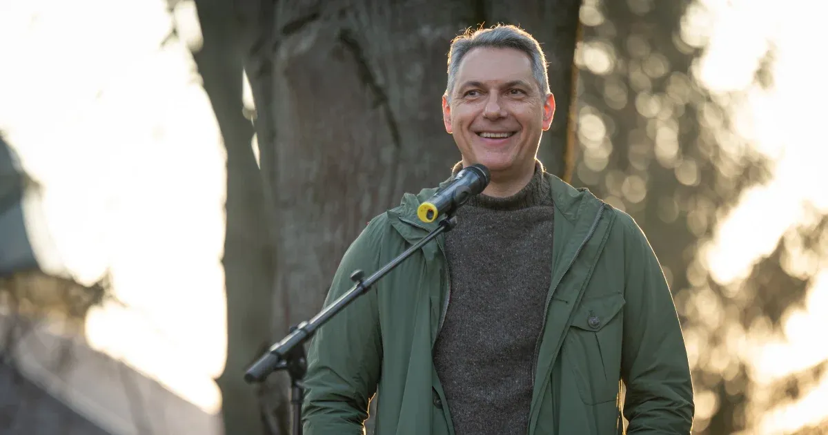 „Lázár János: A gyűlöletkampány hatása és a Fidesz jövője”
