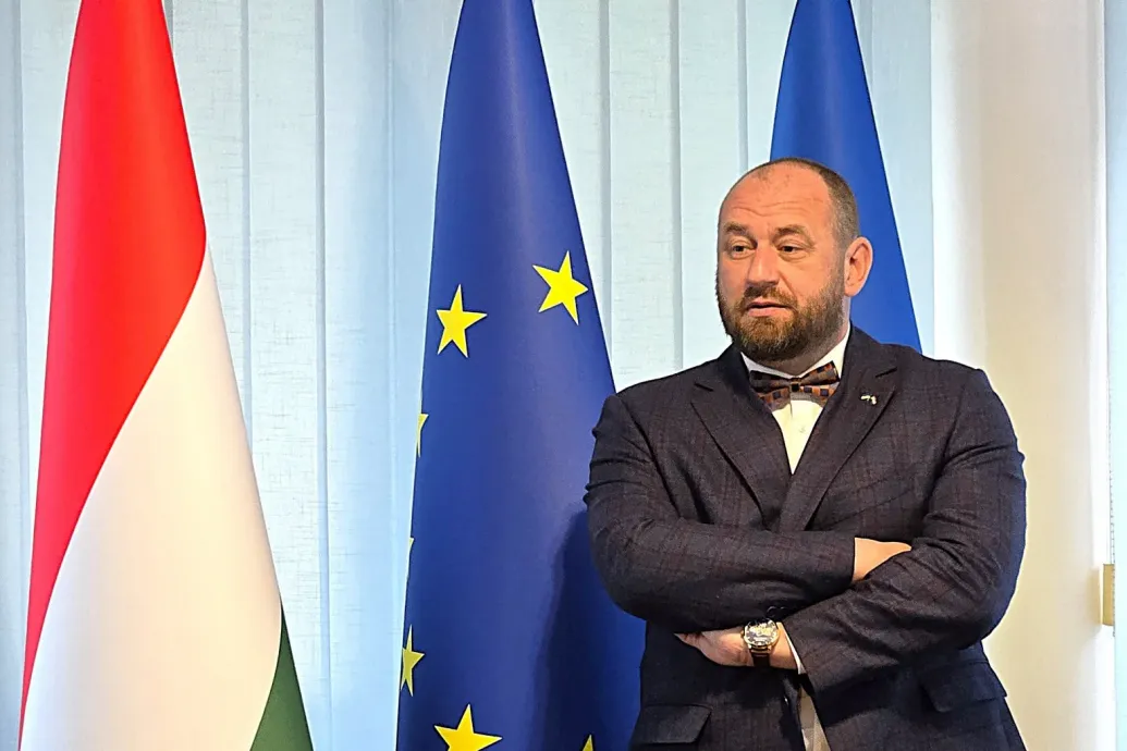 Berendelték a külügybe az ukrán nagykövetet, miután Orbán arról posztolt, hogy meghalt egy magyar férfi, akit sorozótisztek vertek össze
