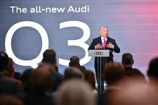 Orbán a győri Audiban: Brüsszelt sajnálatos módon nem autógyári vezetők irányítják