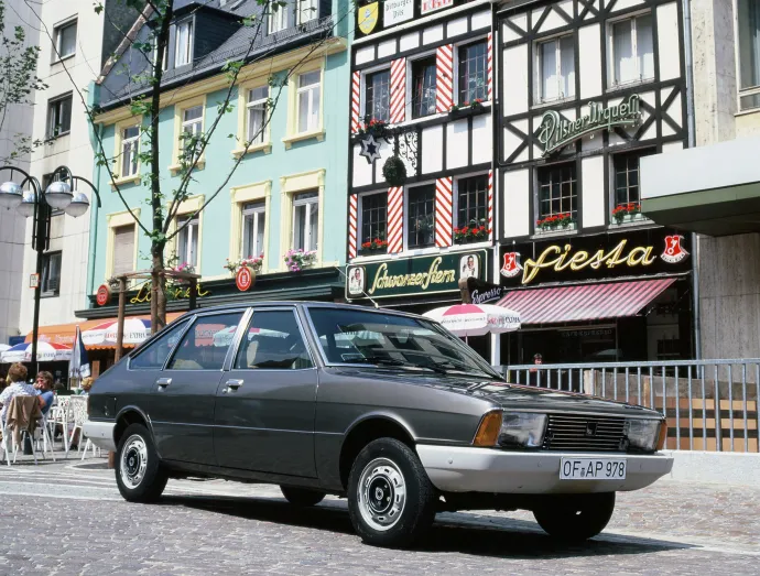 Simca 1307, Rover 3500 és Audi 100 – Fotó: autóMAGAZIN