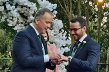 A DK pártigazgatója, Sebián-Petrovszki László Brazíliában házasodott össze férjével