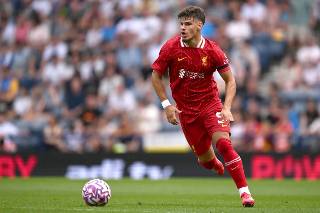 Kerkez Milos bemutatkozott, Szoboszlai Dominik pedig gólpasszt adott a Liverpool első edzőmeccsén